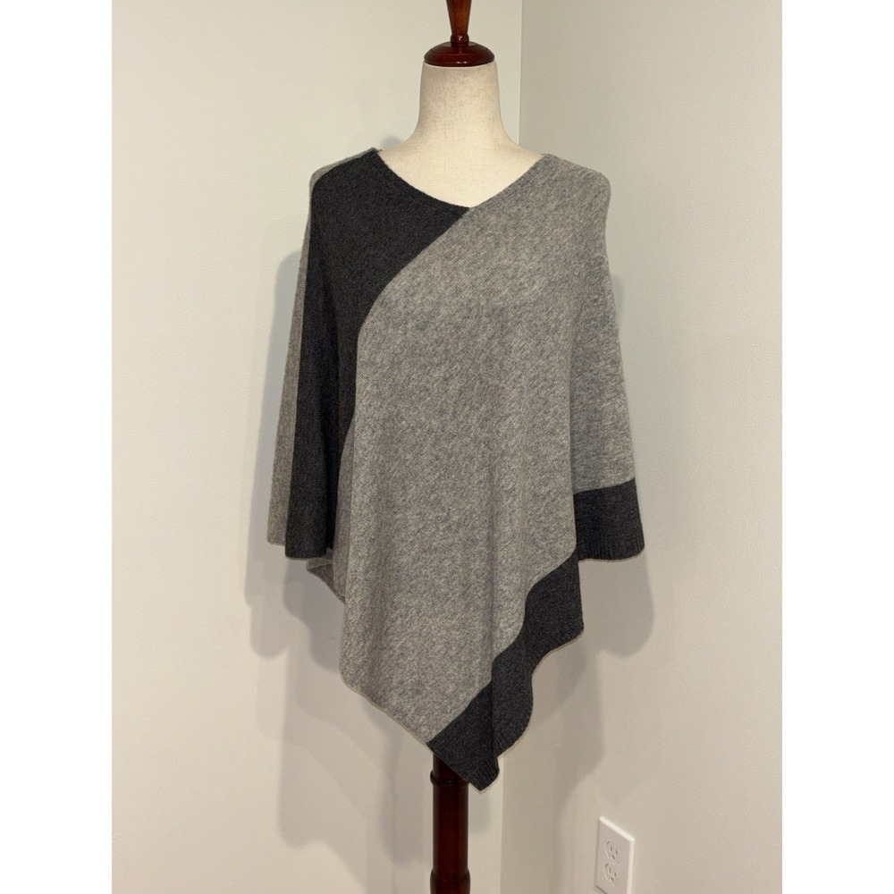 +BERYLL 100% cashmere color block poncho sweater Gray, Dk Gray One Size